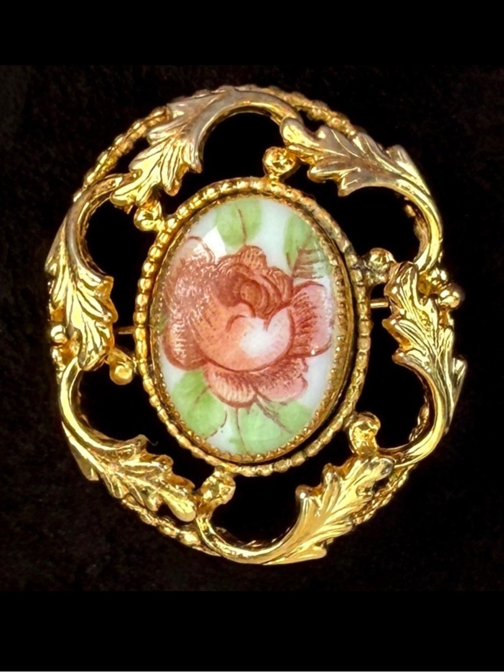 Vintage Goldtone Brooch raised floral Centerpiece